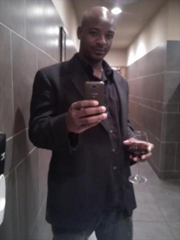 Date this sensual Colombia man Mike from Bogota CO18153