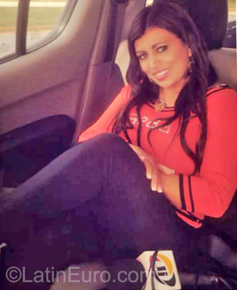 Date this young Honduras girl Karen from San Pedro Sula HN1773