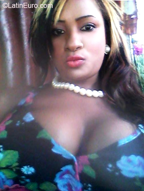 Date this young Dominican Republic girl Felicia from Santiagos DO24527