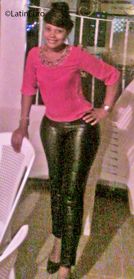 Date this voluptuous Dominican Republic girl Soldilis from Santo Domingo DO25966