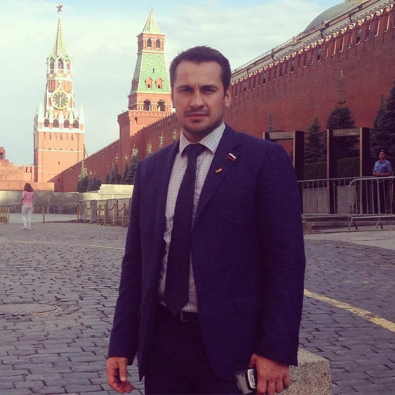 Date this funny Russia man Dmitry from Moscow RU57