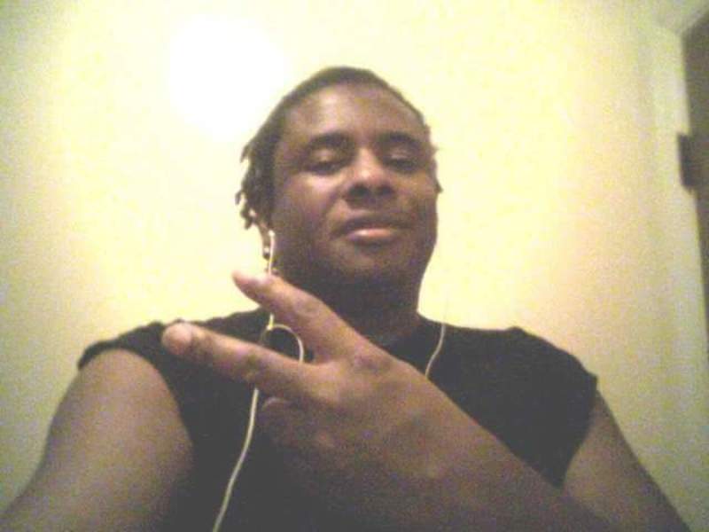 Date this happy United States man Justin from Atlanta US17151