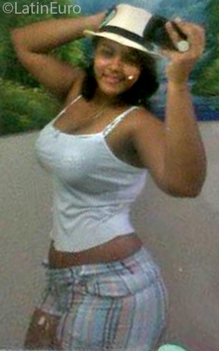 Date this athletic Panama girl Jenny from Panama City PA939