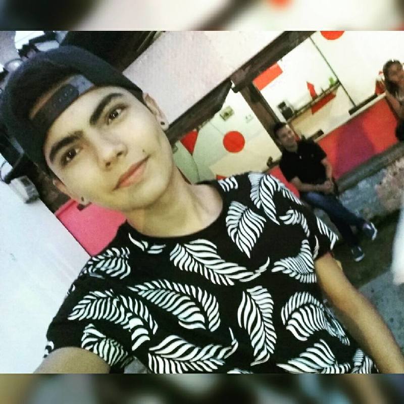 Date this charming Colombia man Camilo Triana from Manizales CO19915