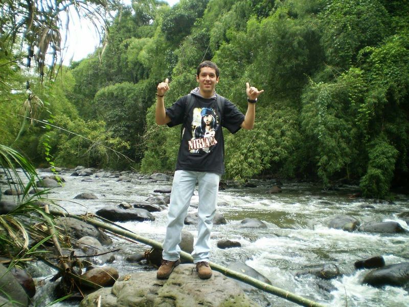 Date this nice looking Colombia man Juan Diego from Armenia CO20343