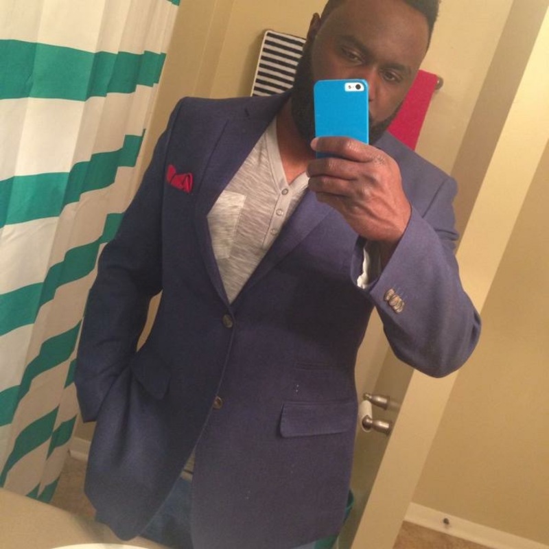 Date this hard body United States man PJ from Birmingham US17957