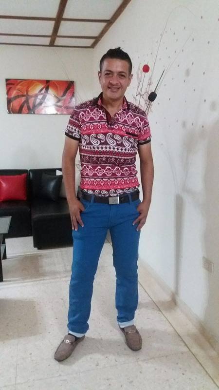 Date this funny Colombia man Allen farid from Barranquilla CO20710