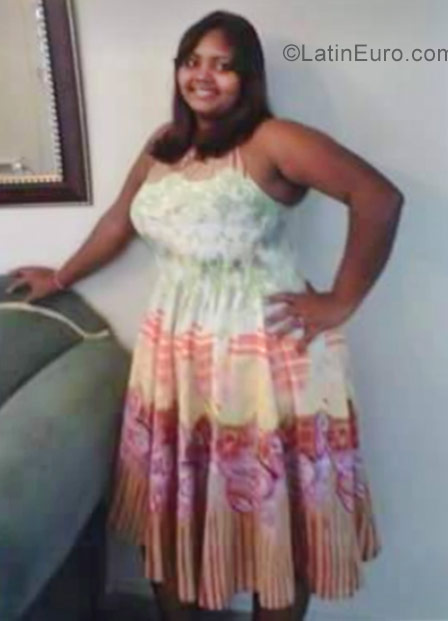 Date this tall Dominican Republic girl Perla from Santo Domingo DO30141