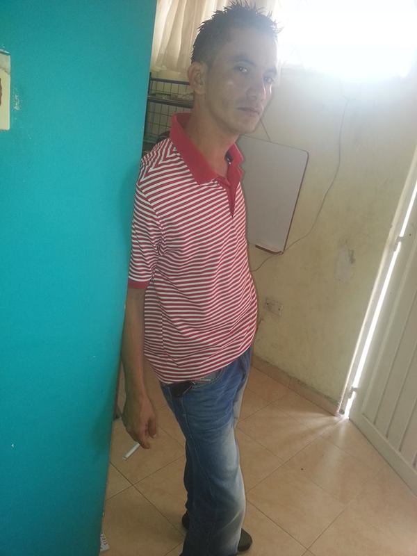 Date this lovely Colombia man Marlon from Bucaramanga CO22214