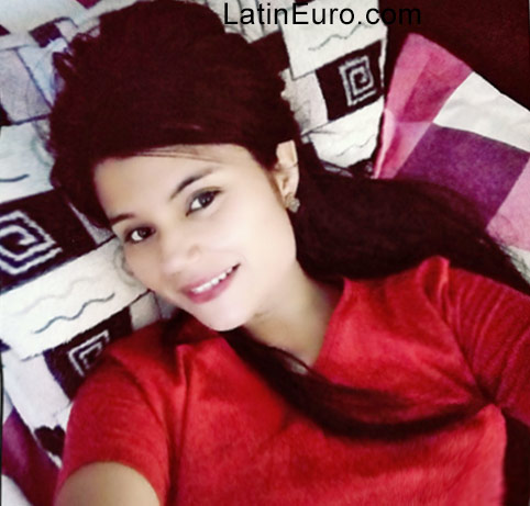 Date this pretty Colombia girl Kathy from Cucuta CO22480