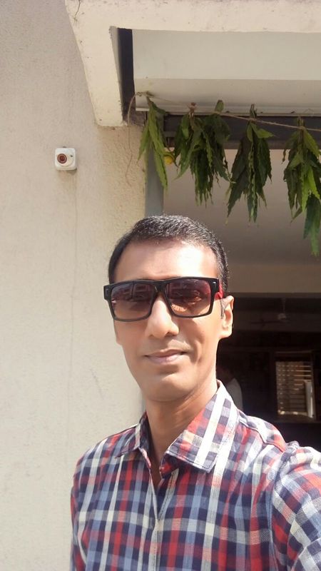 Date this tall India man RB from Ahmedabad IN349
