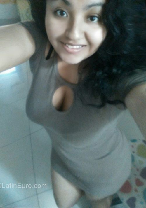 Date this beautiful Peru girl Suli from Lima PE1171