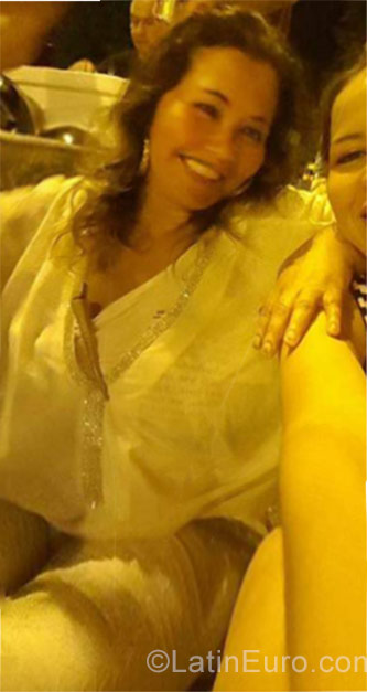 Date this delightful Colombia girl Stelita from Armenia CO23188