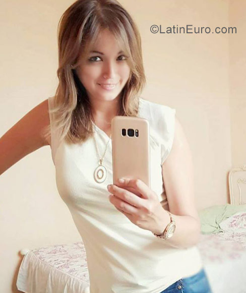Date this delightful Peru girl Nelly from Piura PE1278