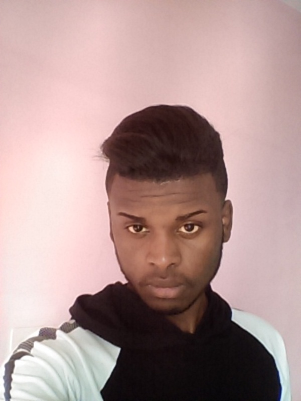 Date this nice looking Cuba man Aldair Gomez He from La Habana CU255