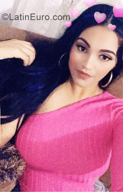 Date this tall Dominican Republic girl Yenny m from Santiago DO31831