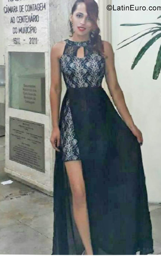 Date this delightful Brazil girl Junia from Belo Horizonte BR10491