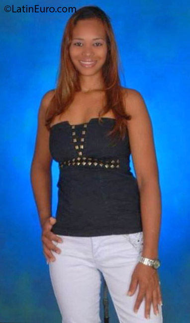 Date this beautiful Dominican Republic girl Angelita from Santiago De Los Caballeros DO31955