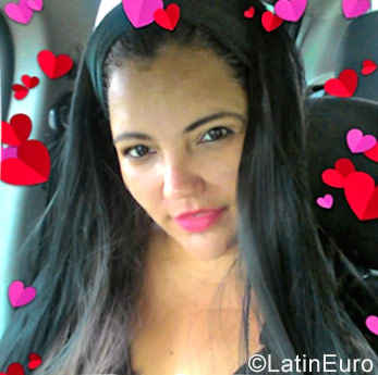Date this voluptuous Brazil girl Debora from Paulina BR10503
