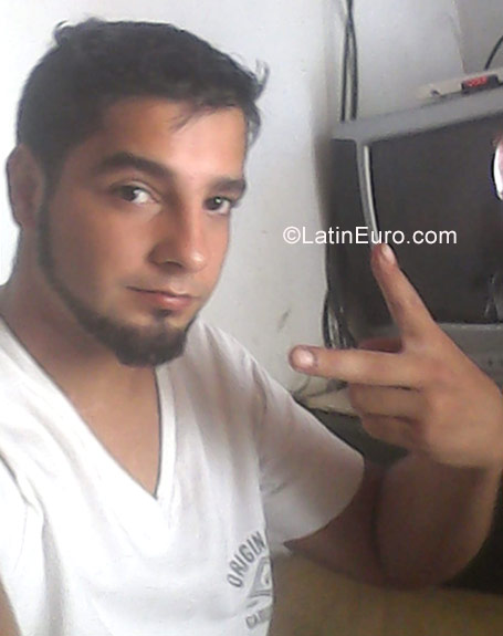 Date this delightful Argentina man Walter from Santa Rosa AR132