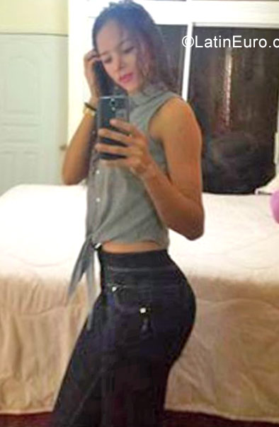 Date this sensual Dominican Republic girl Ana2020 from Santiago DO32007