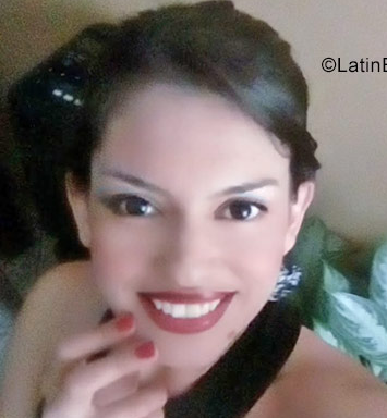 Date this foxy Colombia girl Paula from Medellin CO23652