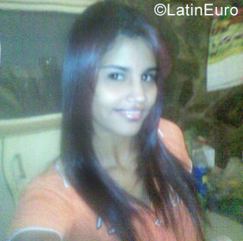 Date this charming Venezuela girl Juilliaan from Anzoategui VE1507