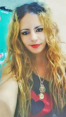 Date this attractive Cuba girl Sandra from Havana CU282