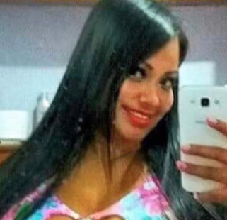 Date this attractive Colombia girl Saray from Medellin CO23805