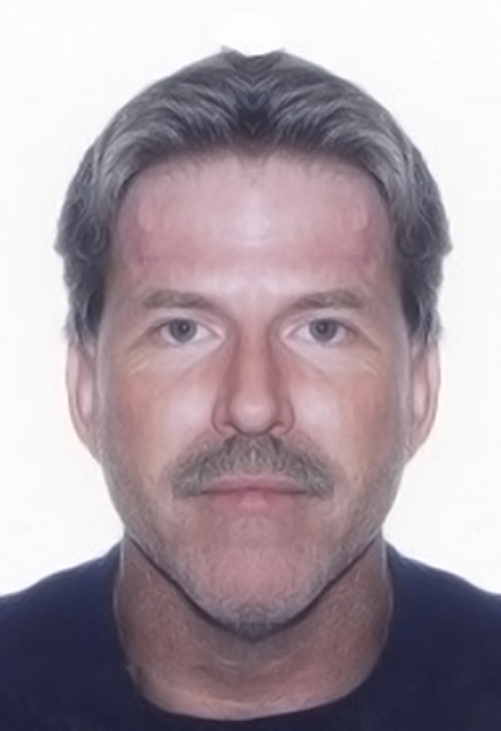 Date this gorgeous Canada man Derek from London CA781