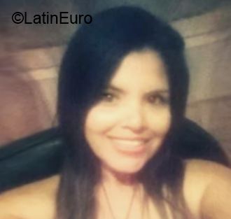 Date this attractive Venezuela girl Ana from Barquisimeto VE1607