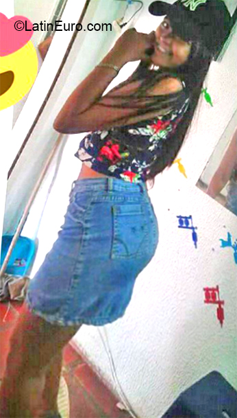 Date this beautiful Venezuela girl Nelmer Alejandra from La Victoria VE1608