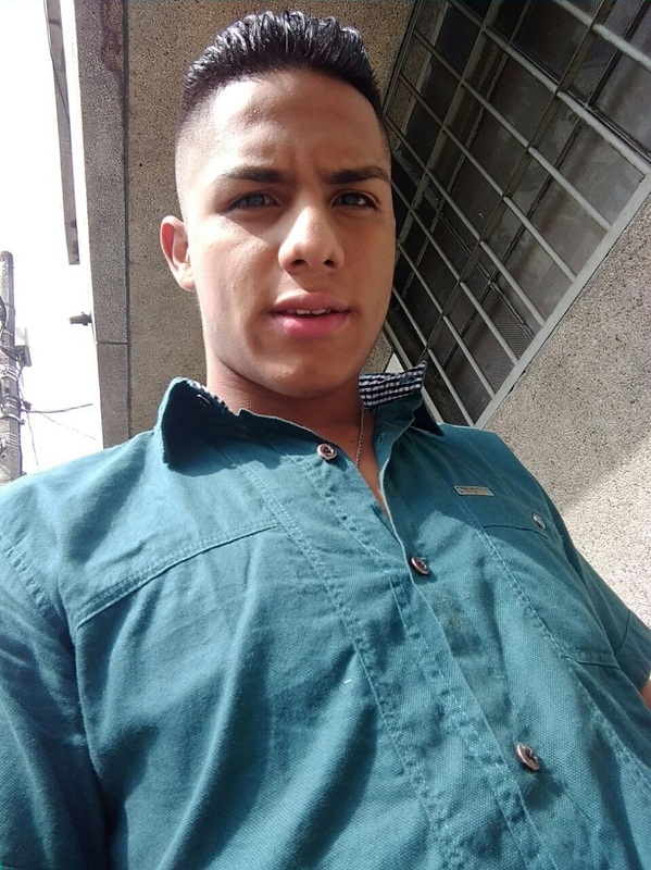 Date this hard body Colombia man Carlosg from Medellin CO23853