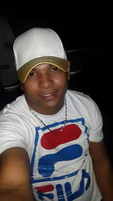 Date this pretty Dominican Republic man Guady from San Pedro De Macoris DO32377