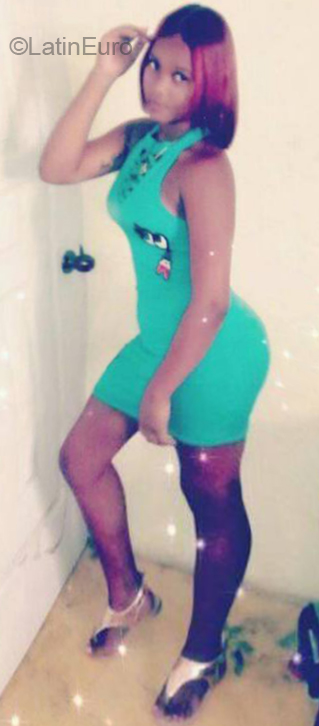 Date this young Dominican Republic girl Raquel from Santo Domingo DO32406