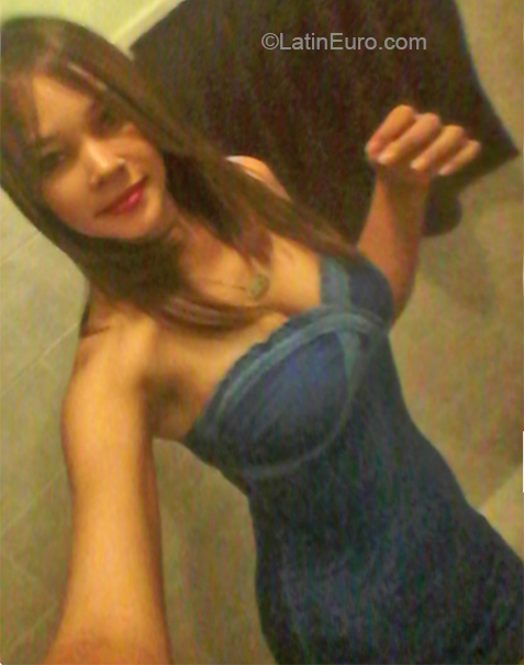 Date this fun Dominican Republic girl Jordania from Santiago DO32422