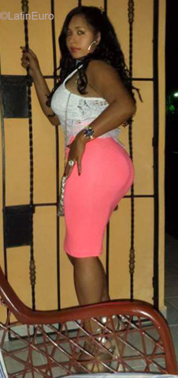 Date this stunning Dominican Republic girl Diana from Puerto Plata DO32466