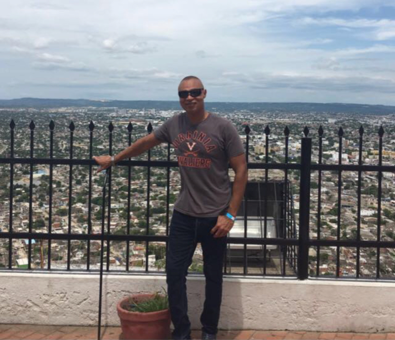 Date this attractive United States man DonR from Fort Myers US19327