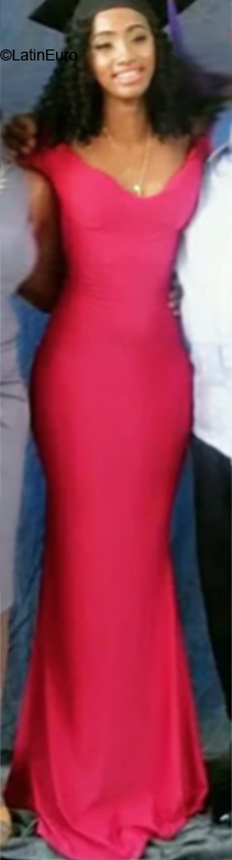Date this athletic Dominican Republic girl Islena from Santo Domingo DO32486
