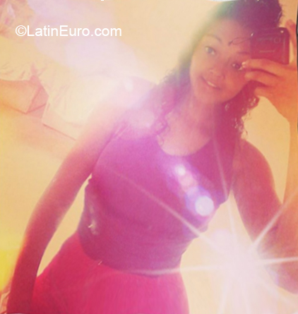 Date this lovely Venezuela girl Mersi from Maracaibo VE1659