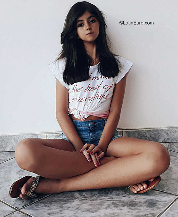 Date this young Brazil girl Amanda from Pir apetinga BR10586