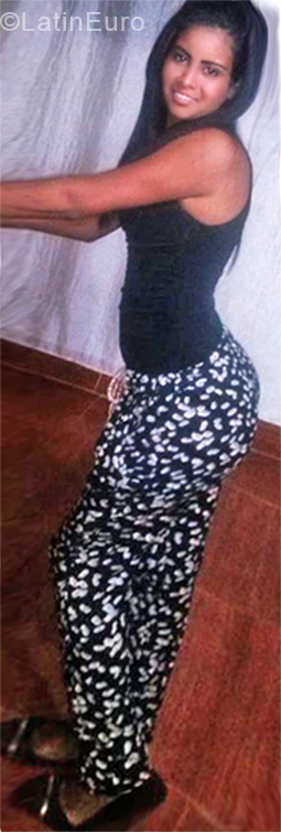 Date this funny Venezuela girl Gabriela from Coro VE1827