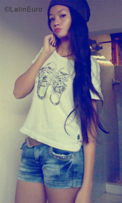 Date this exotic Colombia girl Ana from Medellin CO24097