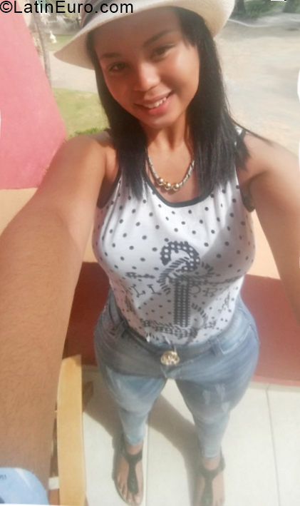 Date this lovely Dominican Republic girl Susana perez from Santo Domingo DO32976
