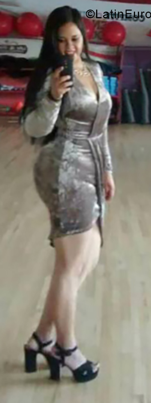Date this georgeous Mexico girl Lupita from Guadalajara MX1599