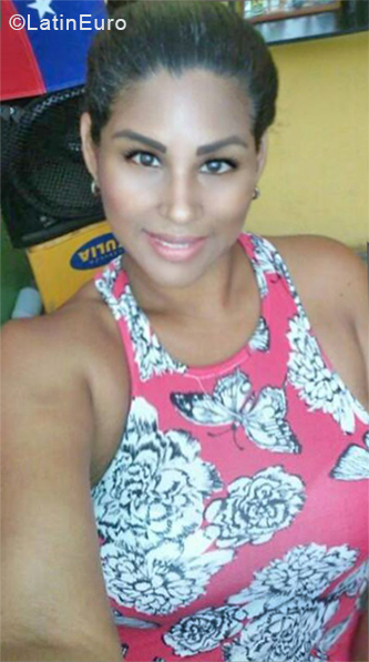 Date this pretty Venezuela girl Gabriela from Barinas VE1816