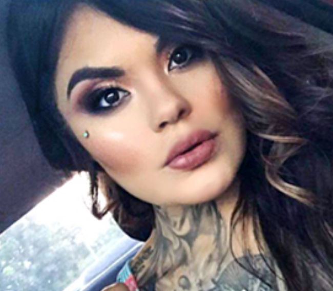 Date this pretty Colombia girl Valentina from Medellin CO24273