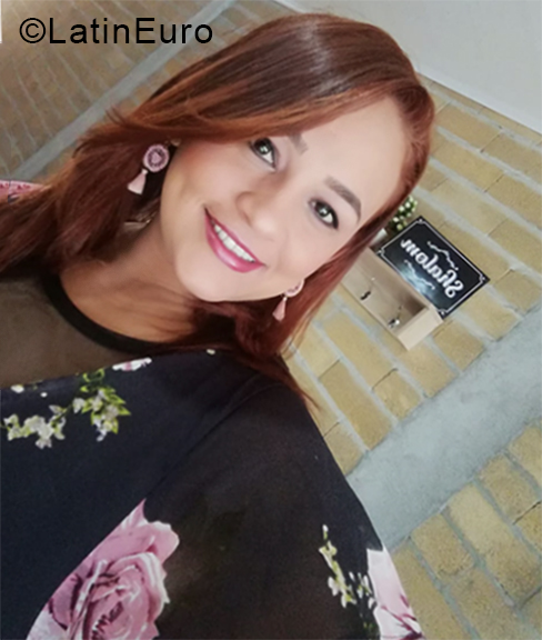 Date this exotic Colombia girl Leidy from Medellin CO24284