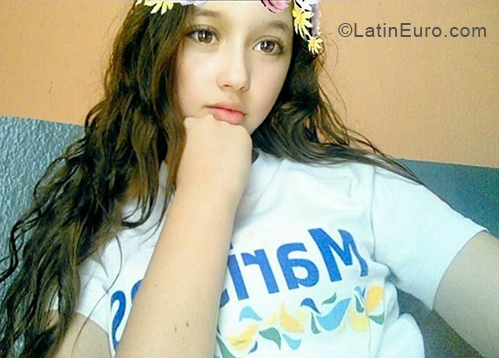 Date this tall Nicaragua girl Dayanira from Managua NI212