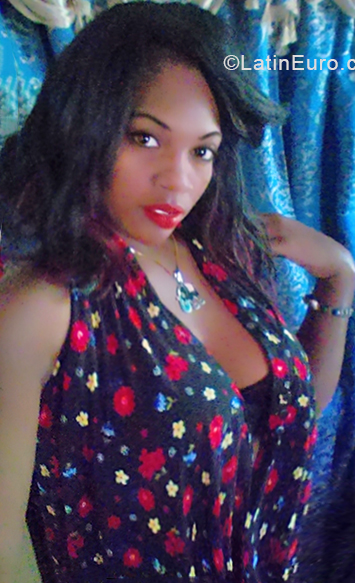 Date this charming Dominican Republic girl Altagracia from La Romana DO33139